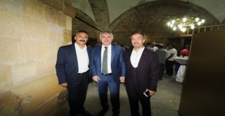 Dede Korkut Coşkusu Sergi İle Başladı