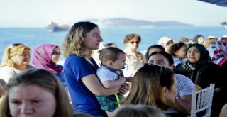 15 Bin Maltepeli Kadın İstanbul Boğazıyla Buluştu