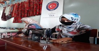 Tikadan Afganistanlı Kadınlara Meslek Edindirme Kursları
