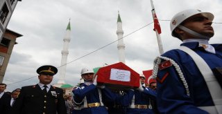 Şehit Özkan Memleketinde Son Yolculuğuna Uğurlandı