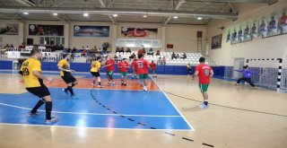 Adıyaman Belediyespor: 29-29 :karşıyaka Belediyespor