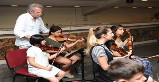 Klasik Müziğin Ustaları Gençlerle Buluştu
