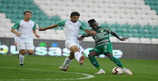 Bursaspor Antrenmanında Meşale Şov