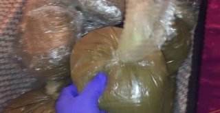 Adanada Valiz İçerisinde 17 Kilo 650 Gram Sentetik Esrar Bulundu