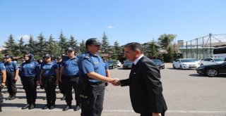 Vali Topaca, Polislerle Bayramlaştı