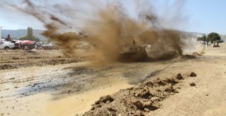 Off-Road Yarışları Nefes Kesti