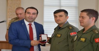 Tuncelide 56 Jandarma Personeli Yeni Rütbesini Törenle Taktı