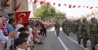 Ispartada 30 Ağustos Zafer Bayramı Coşkusu