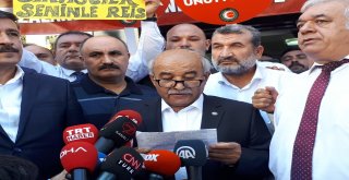 Stk Üyelerinden Döviz Bozdurma Eylemi