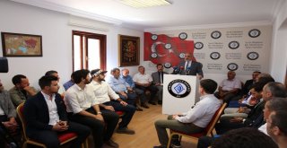 Yerli Düşünce Derneği “Zaferler Ayı Ağustos” Programında Şair Gençosmanoğlunu Andı