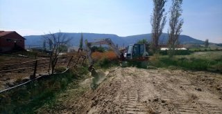Manisada Selden Zarar Gören Çitler Onarılıyor