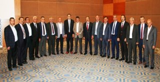 Başkan Türkmenoğlu, Oda Başkanlarıyla Bir Araya Geldi