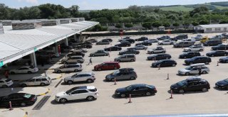 Akın Akın Geliyorlar: 24 Saatte 36 Bin Yolcu, 7 Bin 66 Araç