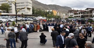 Menderes Ve Arkadaşları İdam Edildikleri Gün Ve Saatte Gümüşhanede Anıldı