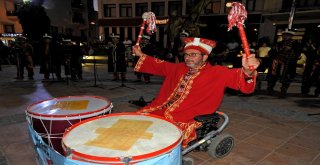 Engelsiz Mehteranlardan Çeşme Emniyet Müdürü Aleve Vefa