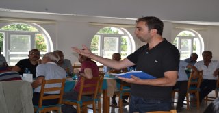 Sürücü Kursu Temsilcileri Şuhutta Buluştu