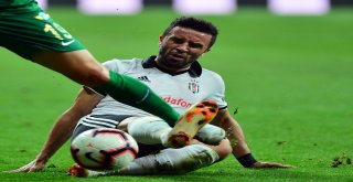 Spor Toto Süper Lig: Beşiktaş: 2 - Akhisarspor: 0  (İlk Yarı)