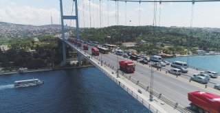 15 Temmuzun Sembolü Kamyonlar 15 Temmuz Şehitler Köprüsünden Geçiş Yaptı