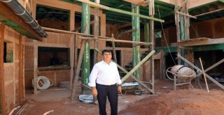 Tarihi Yapılar Geçmişten Geleceğe Taşınıyor