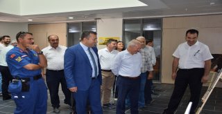 Lapsekide 15 Temmuz Gecesi Türkiye Konulu Resim Sergisi Açıldı