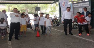 Kareside Çocuklar Mutlu