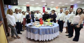 Bayramlar, Birlik Ve Beraberliğimizi Pekiştiriyor