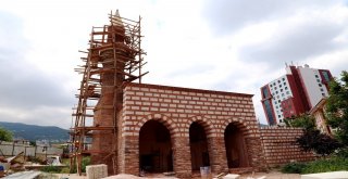 6 Asırlık Cami Küllerinden Doğuyor