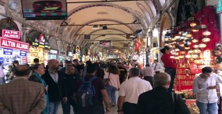 İstanbula Gelen Turist Sayısı Geçen Yıla Göre İkiye Katlandı