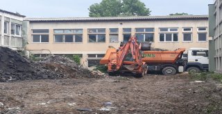 Tika Romanyada 150 Bin Kişiye Hizmet Verecek Hastanenin Tadilatına Başladı