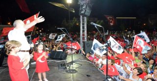 Didimde Zafer Coşkusu Fener Alayıyla Devam Etti