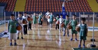 Tatilde Öğrencilerden Kurslara Yoğun İlgi