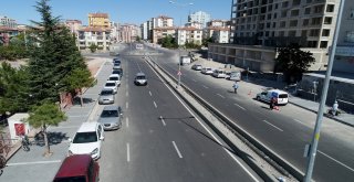 Hoca Ahmet Yesevi Caddesinde Çevre Düzenlemesi