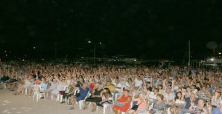 Büyükşehir Belediyesinden Didimde Halk Konseri
