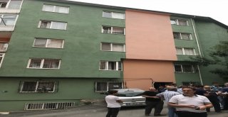 Çocuğumu Yerde Görünce Ben De Başka Camdan Atladım