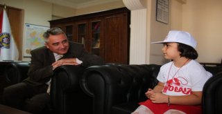 “Kırmızı Düdük” Kampanyasına Katıldı, Bisikletini Aldı