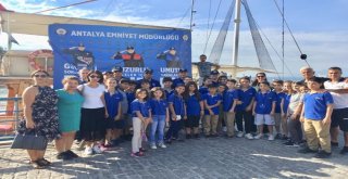 Antalya Polisinden Öğrencilere Fırkateyn Gezisi