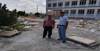 Müdür Çatkılı 15 Temmuz Mesleki Ve Teknik Anadolu Lisesi Binasında İncelemede Bulundu