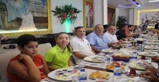 Basın Mensupları Sgcnin Kahvaltısında Buluştu