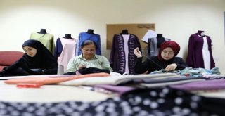 Emekli Oldu, Dikiş Nakış Kursunda Hayallerini Gerçekleştirdi