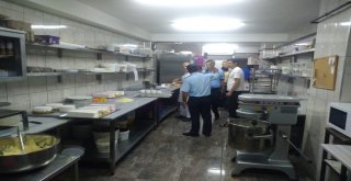 Bayram Öncesi Zabıta Ekipleri Pastaneleri Denetledi