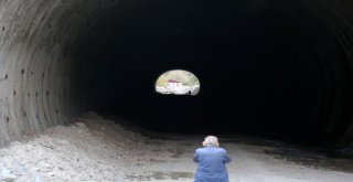 Gümüşhanedeki Aynalı Viraj Tüneli İnşaatı Tepki Çekiyor