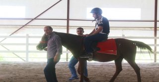 Engelliler Aileleriyle Birlikte Sultansuyunu Gezdi