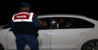 Jandarma Ve Polis Ekiplerinden Trafik Denetimi