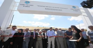 Mersin Büyükşehir Belediyesinden Sivasa Aşık Veysel Parkı