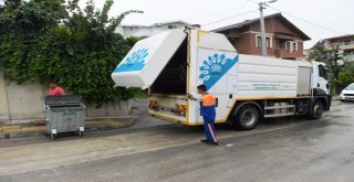 Nilüferde Çöp Konteynırları Temizleniyor