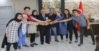 Yahyalı Belediyesi Rafting Takımından Başkan Öztürke Ziyaret