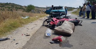 Otomobil İle Motosiklet Kafa Kafaya Çarpıştı: 1 Ağır Yaralı