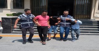 Tarsusta Evlerin Kapı Kilidini Kırarak, Hırsızlık Yapan 2 Kişi Tutuklandı