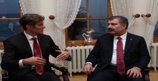 Sağlık Bakanı Koca, Prof. Dr. Mehmet Öz İle Bir Araya Geldi