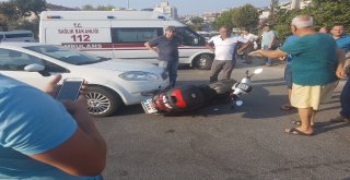 Evin Duvarına Çarpan Sürücü Aracını Bırakıp Kaçtı